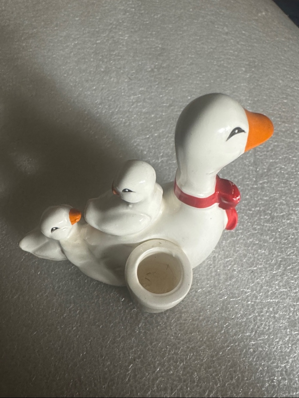 White Ceramic Duck Family ,small Holder with Orange Beaks